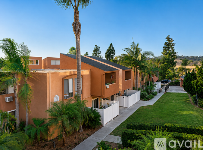 7740 Margerum Ave 2 Beds Condo for Rent - Photo gallery 2