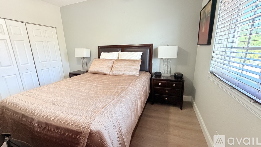 5333 Southwest 40th Street 1 Apartment for Rent - Photo gallery 2