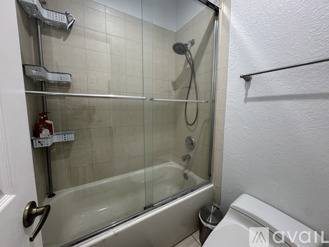 5333 Southwest 40th Street 1 Apartment for Rent - Photo gallery 5