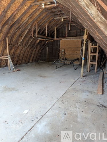 205 Trealout Drive Studio Apartment for Rent - Photo gallery 5