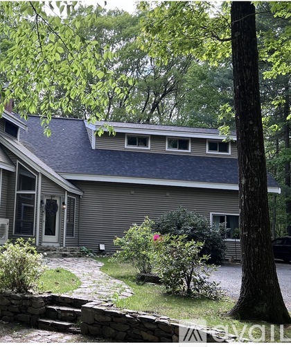 10 Cold Harbor Drive 2 Beds Townhouse for Rent - Photo gallery 2