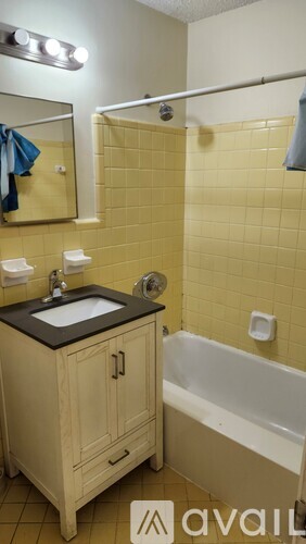 2508 Suzanne Terrace Northwest 3 Beds Single Family Home for Rent - Photo gallery 3