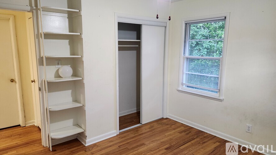 2508 Suzanne Terrace Northwest 3 Beds Single Family Home for Rent - Photo gallery 4