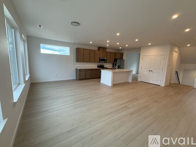 10748 Lewanee Point 4 Beds Single Family Home for Rent - Photo gallery 3