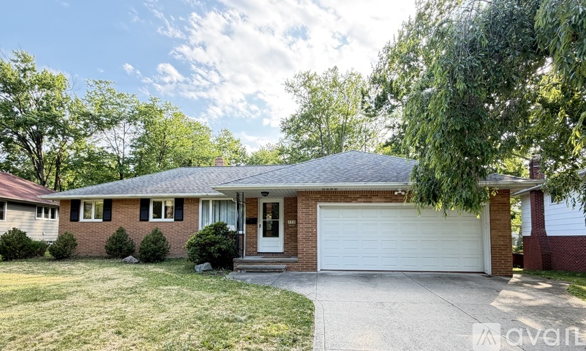 748 Radford Dr 3 Beds Single Family Home for Rent - Photo gallery 1