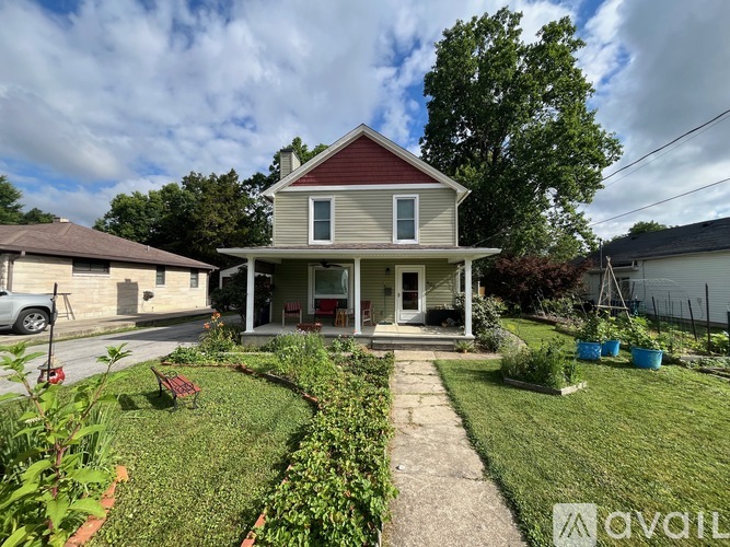 403 Center Street 3 Beds Single Family Home for Rent - Photo gallery 1