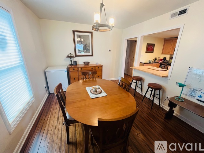 403 Center Street 3 Beds Single Family Home for Rent - Photo gallery 5