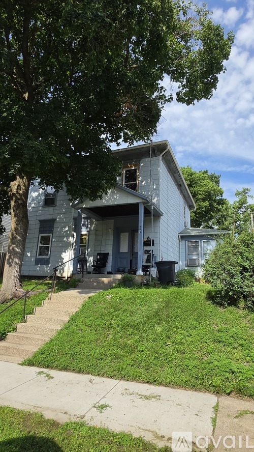 901 N 8th St 1 Apartment for Rent - Photo gallery 1