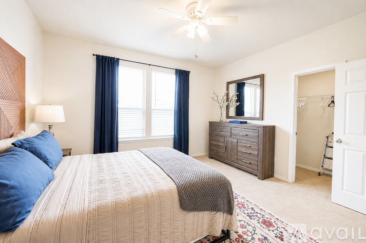 759 Crested Iris 3 Beds Single Family Home for Rent - Photo gallery 3