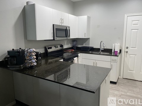 4017 Whitewing Avenue 2 Beds Apartment for Rent