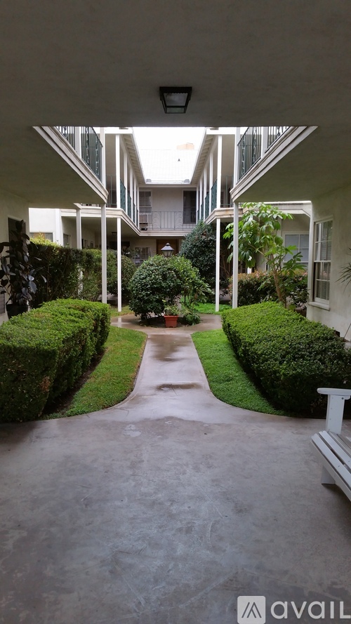 1124 North Louise Street 1 Condo for Rent - Photo gallery 4