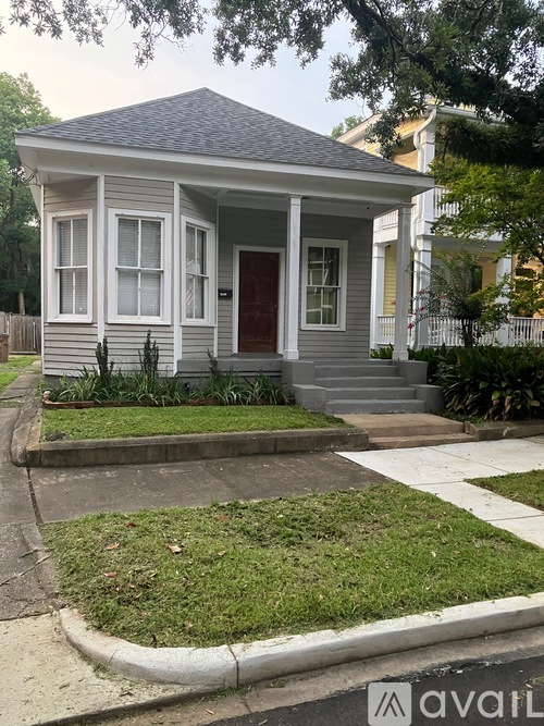 1136 Montauk Avenue 2 Beds Single Family Home for Rent - Photo gallery 1