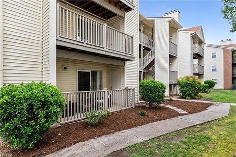 Unit 302 2 Beds Apartment for Rent