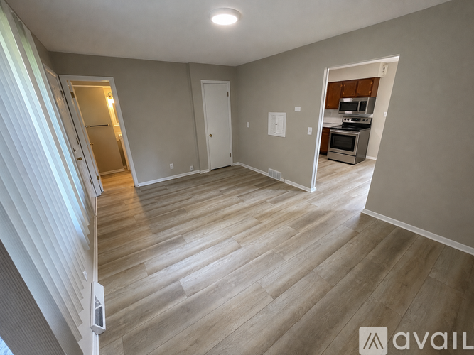 2596 Through 2602 Chamberlain Road 3 Beds Apartment for Rent - Photo gallery 5