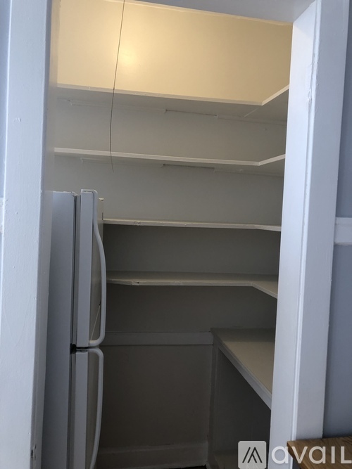 1617 W Rascher Ave 1 Apartment for Rent - Photo gallery 3