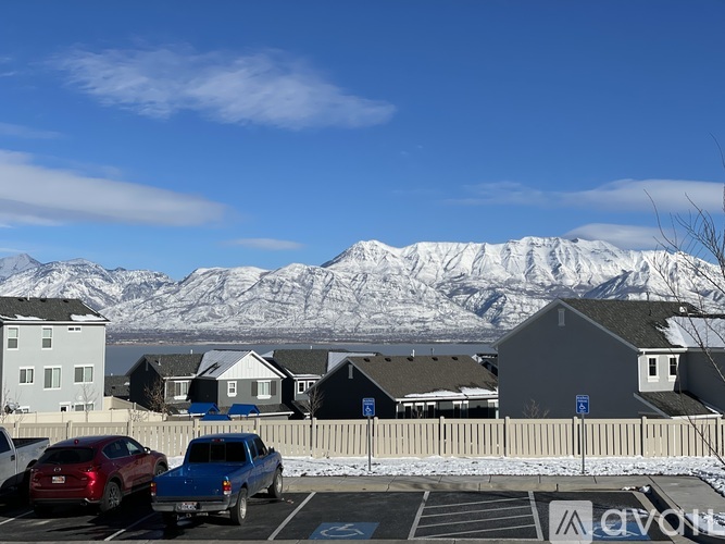 3051 S Willow Creek Dr 3 Beds Single Family Home for Rent - Photo gallery 2
