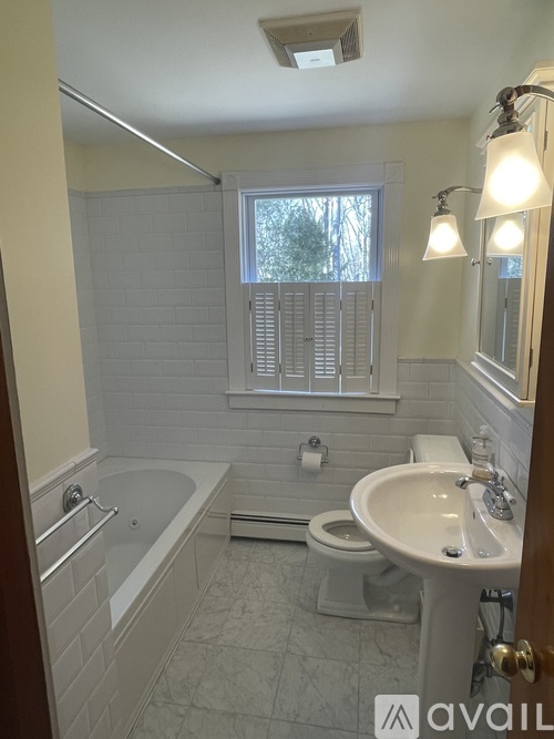 75 George Street 3 Beds Single Family Home for Rent - Photo gallery 3