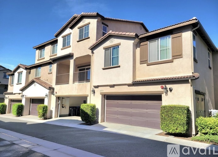40955 Belleray Avenue 3 Beds Single Family Home for Rent - Photo gallery 2