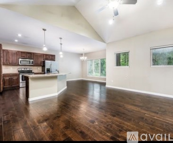1835 N 127th St E 3 Beds Single Family Home for Rent - Photo gallery 4