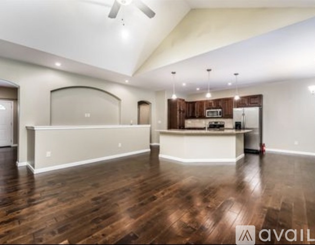 1835 N 127th St E 3 Beds Single Family Home for Rent - Photo gallery 5