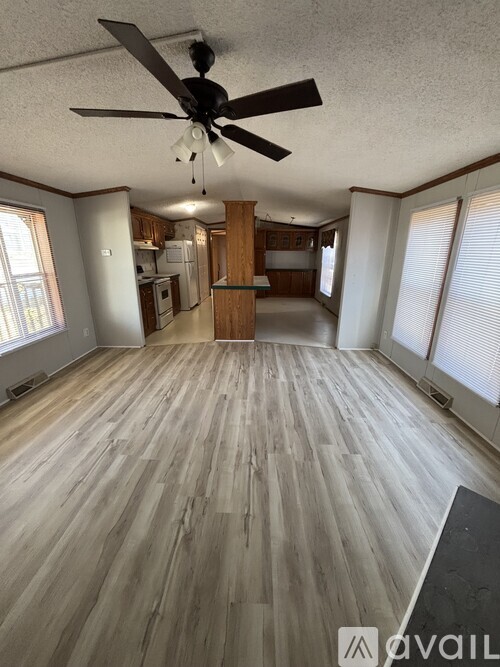 3951 South Mentor Avenue 3 Beds Apartment for Rent - Photo gallery 4