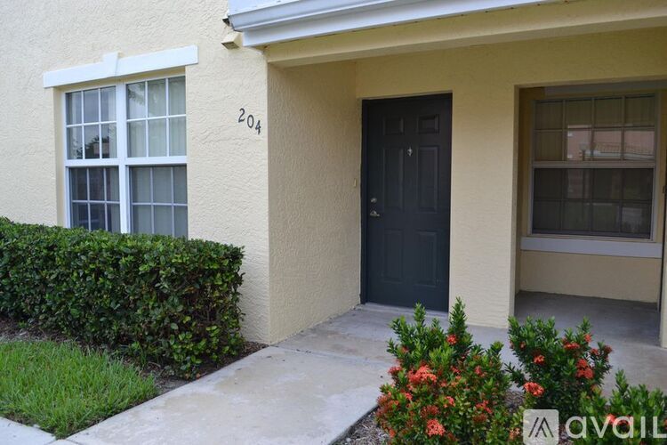 152 SW Peacock Blvd 1 Apartment for Rent - Photo gallery 4