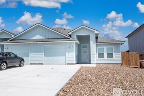 15306 Cruiser St 3 Beds Apartment for Rent