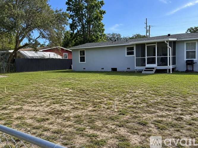 2115 Orange Blossom Avenue 3 Beds Single Family Home for Rent - Photo gallery 2