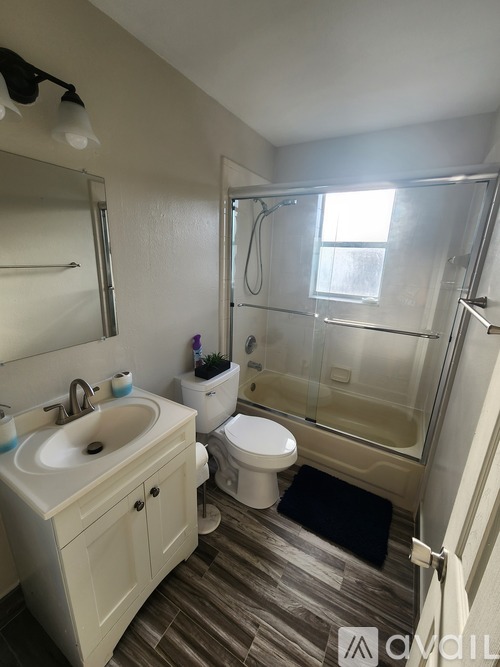 13701 Glasser Ave 1 Apartment for Rent - Photo gallery 3