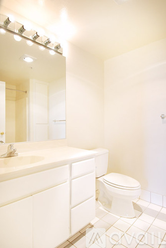 370 Pioneer Drive 1 Single Family Home for Rent - Photo gallery 5
