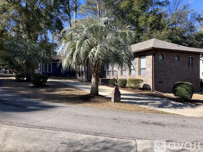2213 Jefferson Circle 2 Beds Single Family Home for Rent - Photo gallery 2