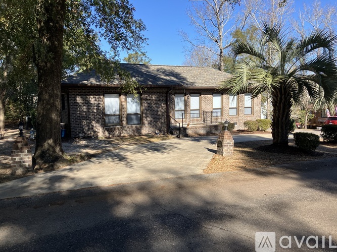 2213 Jefferson Circle 2 Beds Single Family Home for Rent - Photo gallery 4