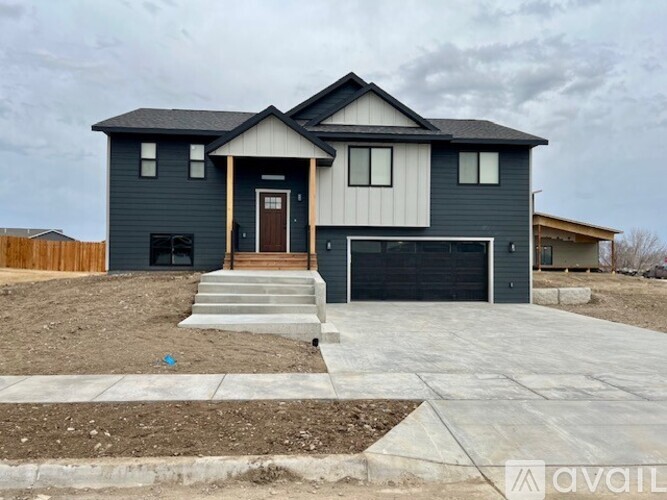 3740 Sako Ct 4 Beds Single Family Home for Rent - Photo gallery 1