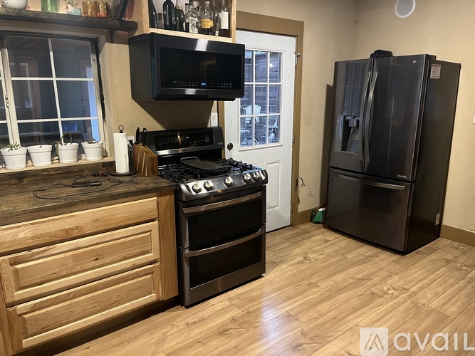 6065 Pony Express Trail 2 Beds Single Family Home for Rent - Photo gallery 2