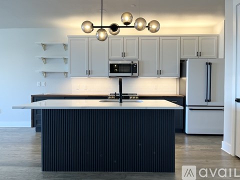 251 S Mill St 2 Beds Apartment for Rent