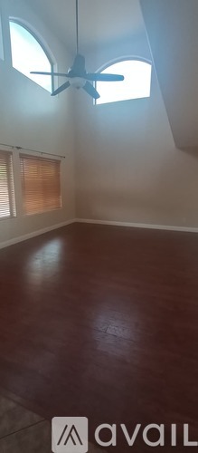 12961 North 147th Drive 3 Beds Single Family Home for Rent - Photo gallery 2