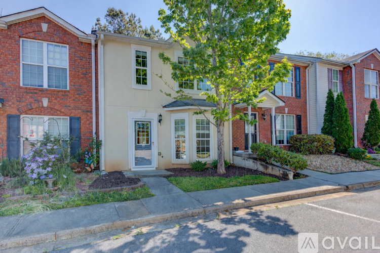 2776 Valley Green Drive 2 Beds Townhouse for Rent - Photo gallery 1