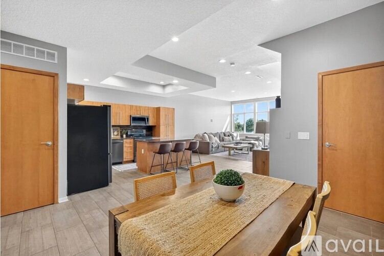 640 S 50th St 2 Beds Condo for Rent - Photo gallery 2
