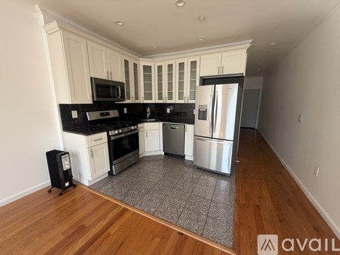 377 Danforth Ave 1 Apartment for Rent