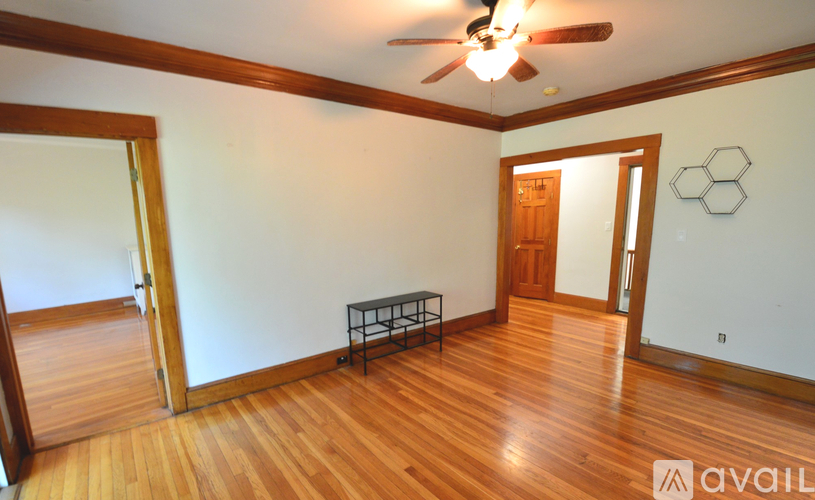22 Chiswick Rd 2 Beds Condo for Rent - Photo gallery 4