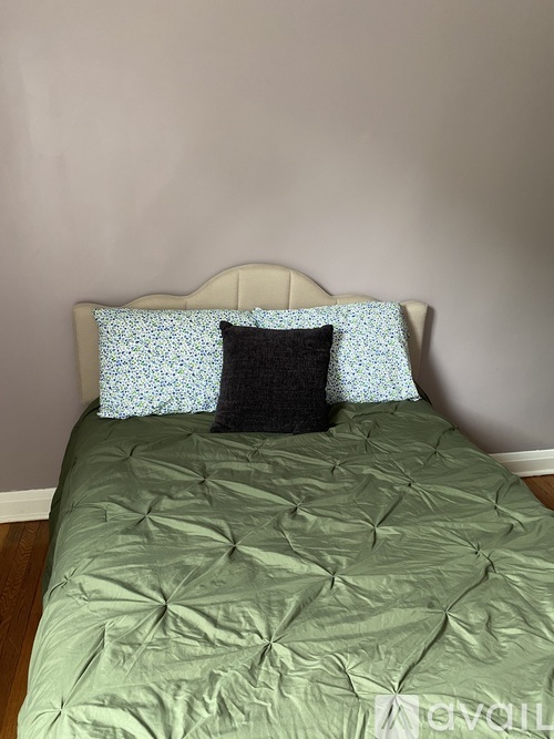 7442 South Langley Avenue 3 Beds Apartment for Rent - Photo gallery 2