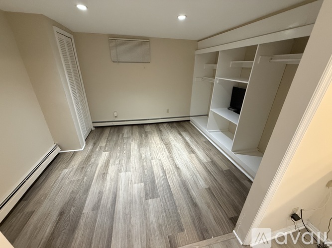 7 Mark Lane 1 Apartment for Rent - Photo gallery 4