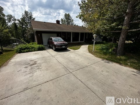 3626 E Superior St 3 Beds Apartment for Rent