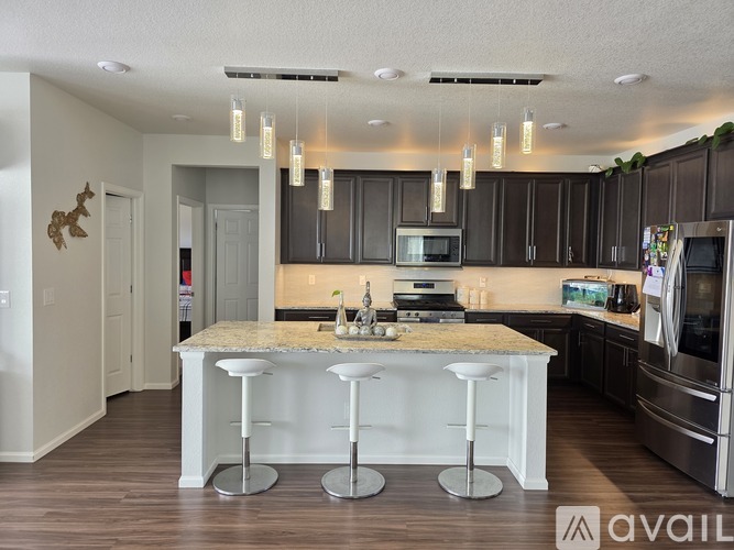 17286 Bluetrail Avenue 4 Beds Single Family Home for Rent - Photo gallery 3