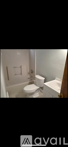 2 Conduit Street 3 Beds Apartment for Rent - Photo gallery 3