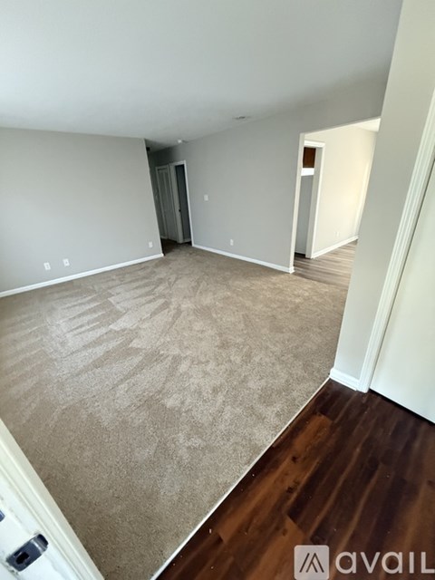 2000 Greens Boulevard 3 Beds Apartment for Rent