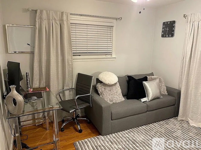8330 Columbia Avenue 3 Beds Single Family Home for Rent - Photo gallery 5