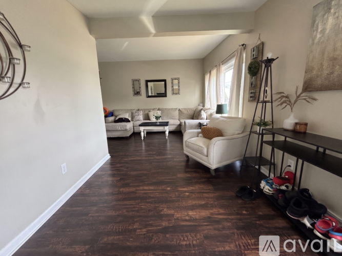 7100 Clearfield St 3 Beds Single Family Home for Rent - Photo gallery 3