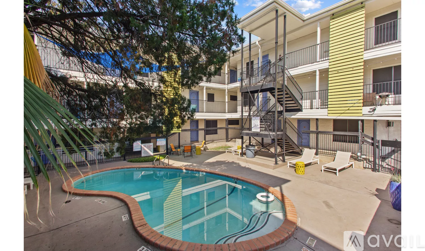 920 E 40th St 1 Apartment for Rent - Photo gallery 2