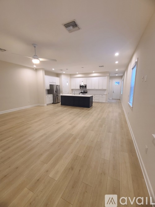 4503 W North A St 4 Beds Townhouse for Rent - Photo gallery 4